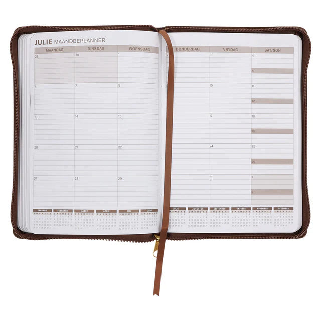 2026 Angus Buchan Dagboek - Dagbeplanner - Staan Vas in Julle Geloof - Kunsleer met Rits